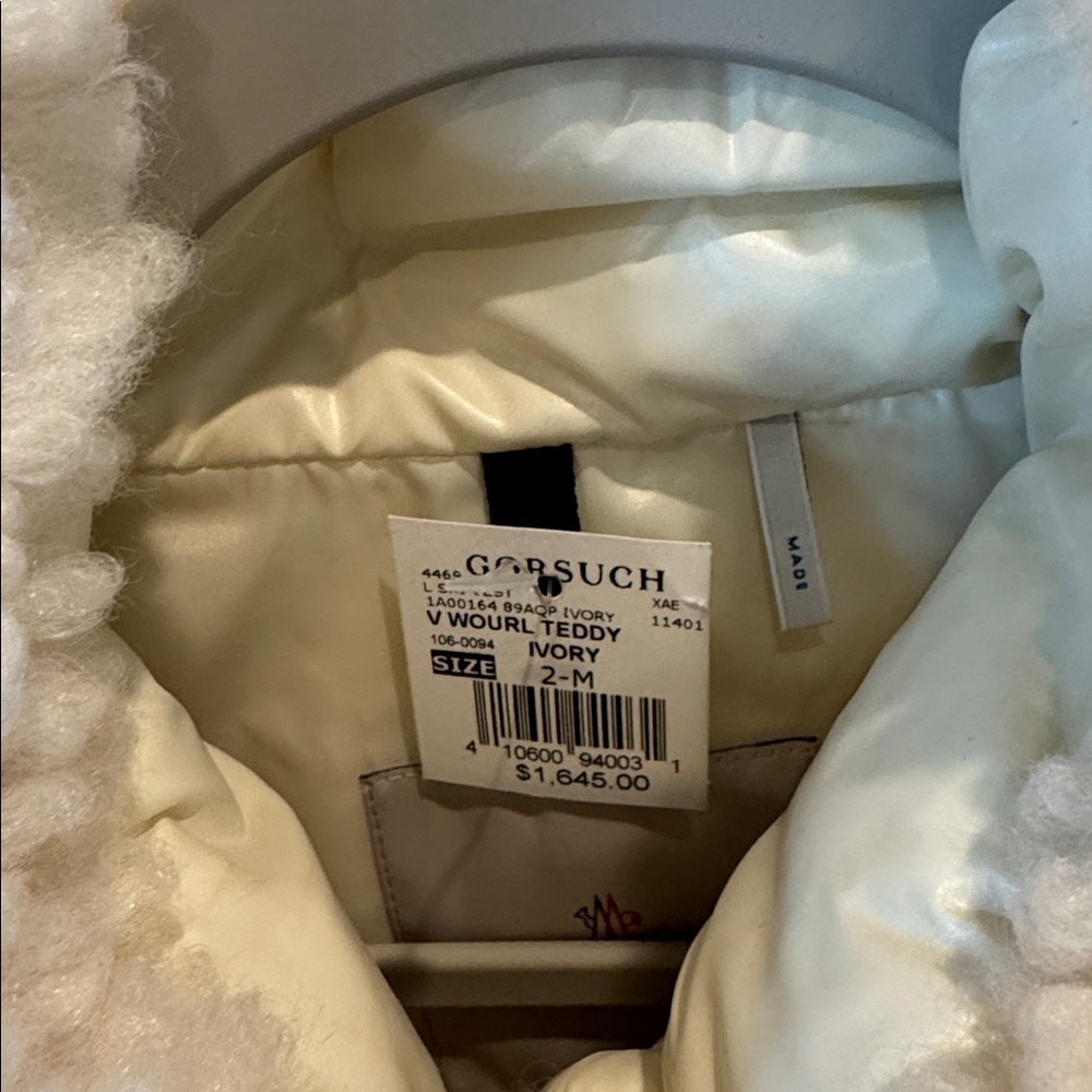NWT Moncler V Wourl Teddy Women’s Vest Size 2-M - Picture 3 of 11